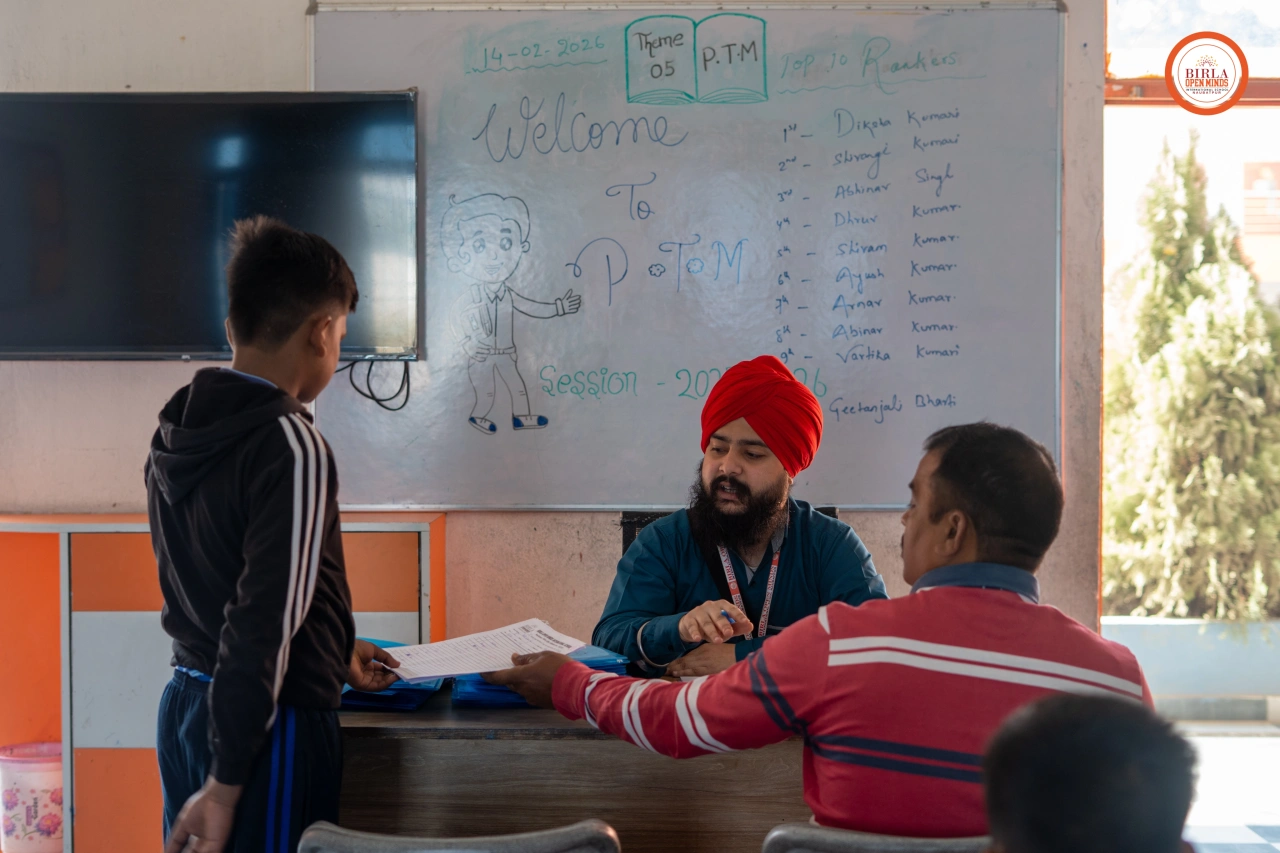 Parents and teachers during the 2025–26 parent–teacher meeting at BOMIS Naubatpur